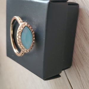 🌹 #32 Avon aqua and gold ring